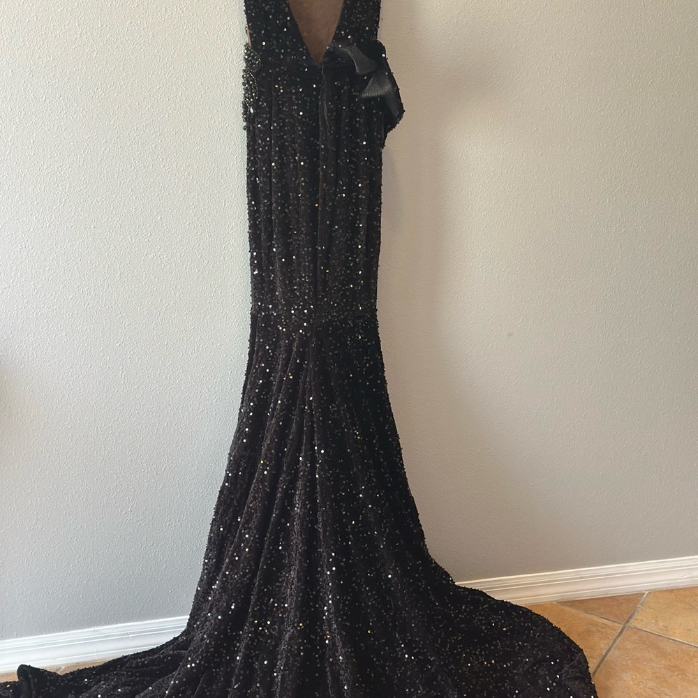 Elegant Black Sequin Gown